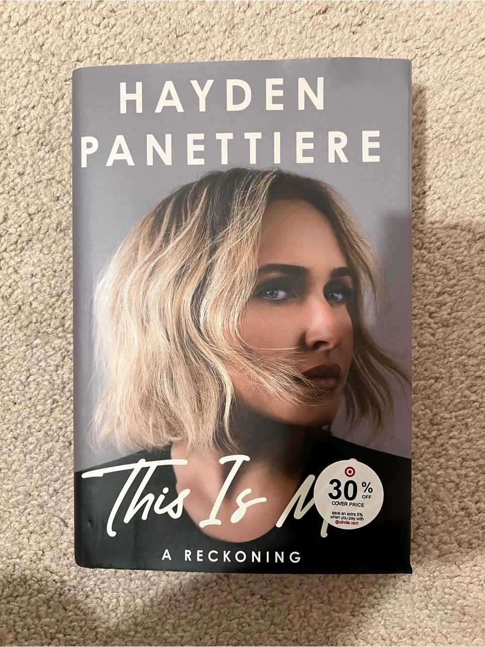 Hayden Panettiere - This Is Me A Reckoning HardCover Book - Brand new